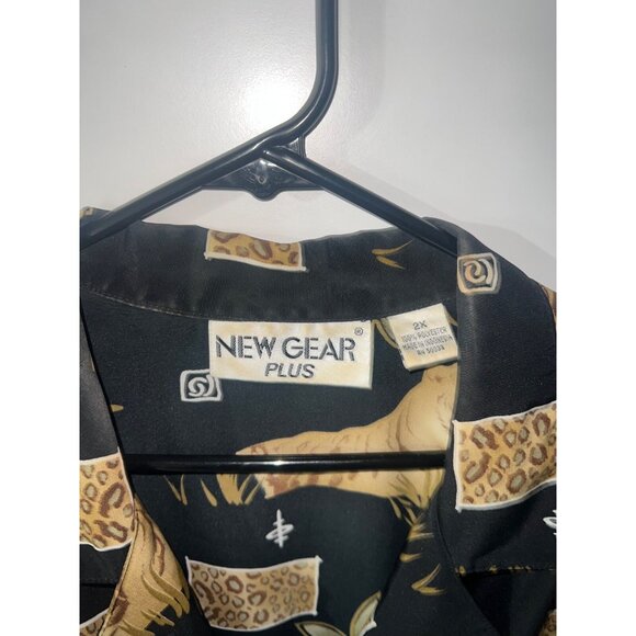 woman's New Gear Plus shirt top plus size 2X lion print short sleeve - Picture 5 of 6